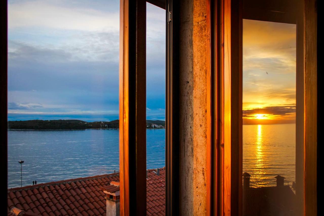 Rovigno Bella Sea View Apartment ภายนอก รูปภาพ