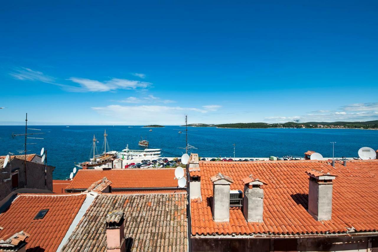 Rovigno Bella Sea View Apartment ภายนอก รูปภาพ